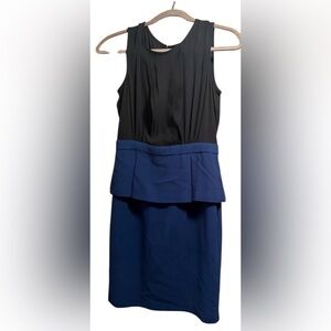 BCBG “Carrie” dress Size 4 NWT Y2K #10184